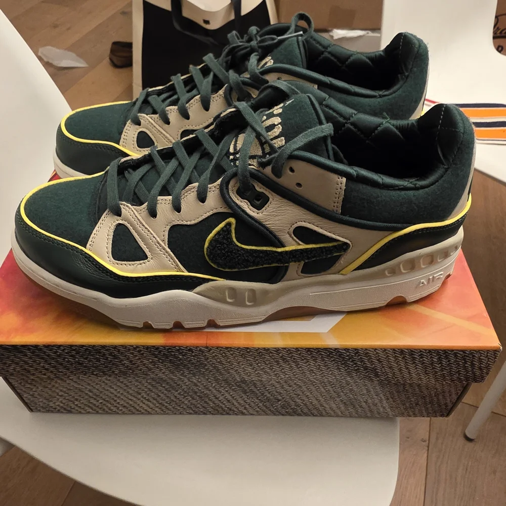 Nike: Nigo X Air Force 3 SP College Pack Forest Green.